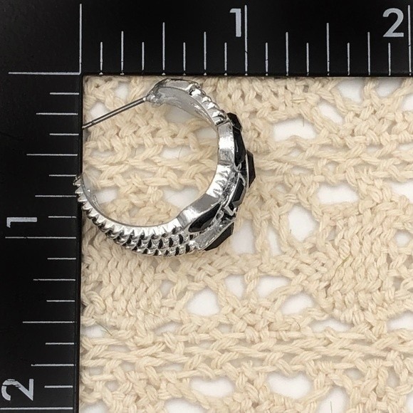🌼 3 Row Black Mixed Shapes Silver Hoop Earrings - Picture 2 of 2